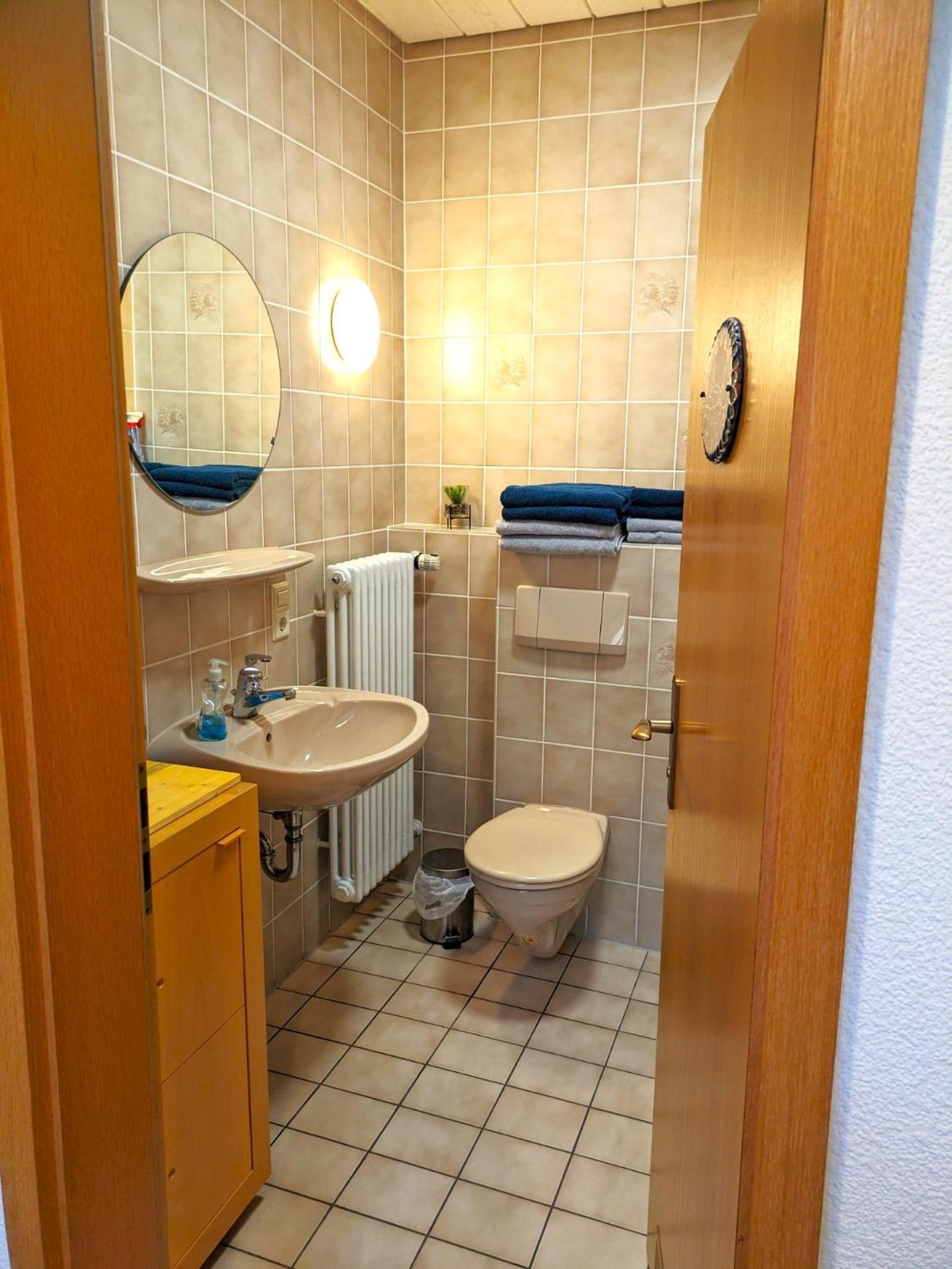 4 Zimmer Geraeumige Und Ruhig Gelegene Ferien- Und Monteurwohnung Nur Fuer Sie Allein Aujvari Vermietungen Spiegelberg Экстерьер фото
