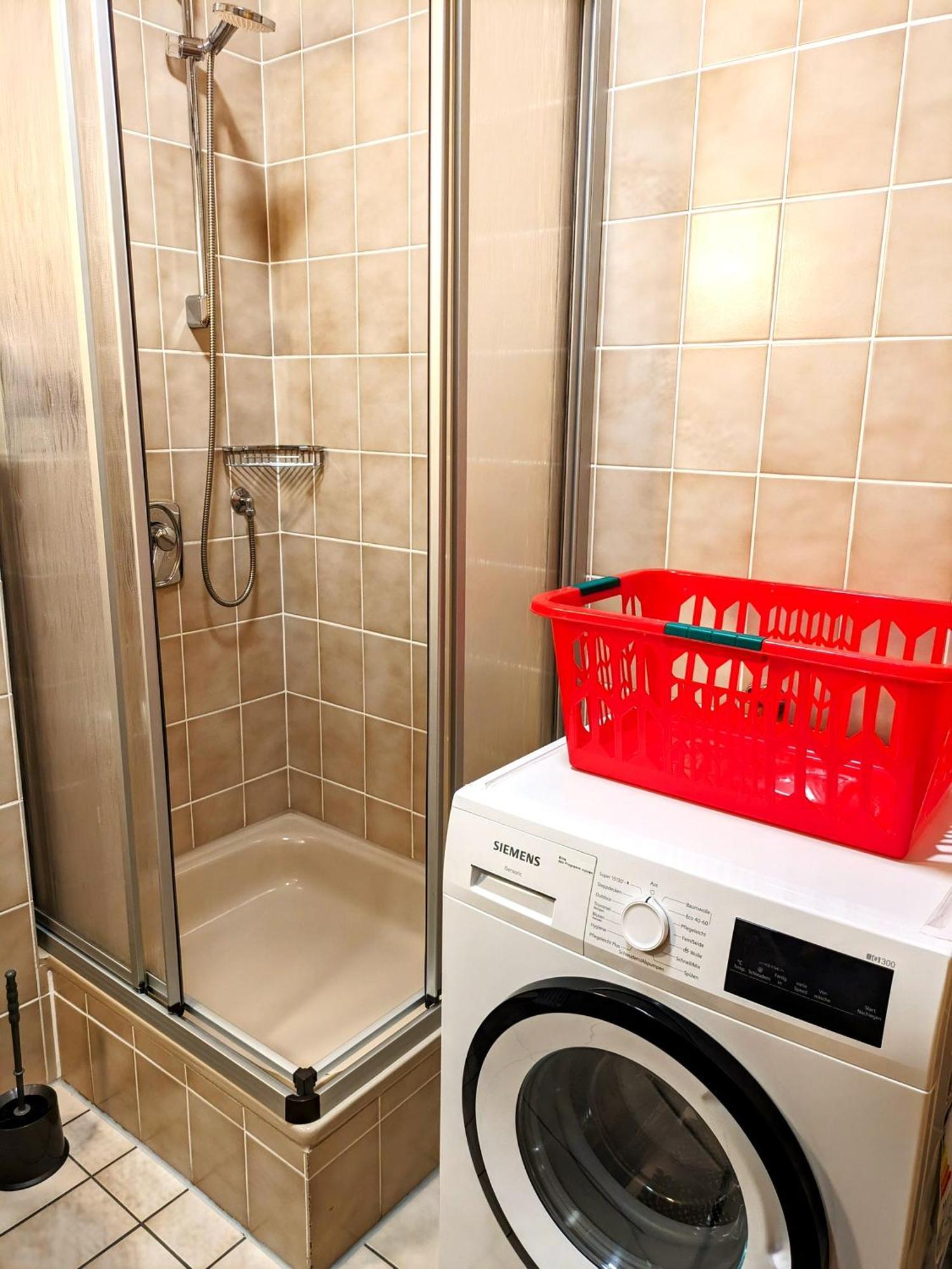 4 Zimmer Geraeumige Und Ruhig Gelegene Ferien- Und Monteurwohnung Nur Fuer Sie Allein Aujvari Vermietungen Spiegelberg Экстерьер фото